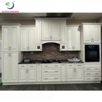 Armoires de cuisine blanches antiques classiques en bois massif personnalisées de haute qualité avec armoire de rangement de cuisine à îlot