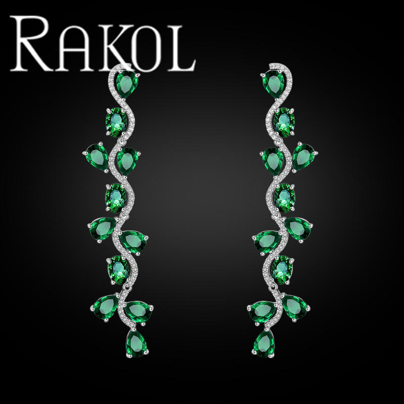 สีเขียว