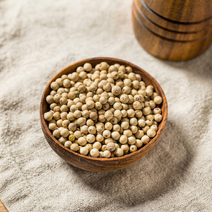 Nouvelle Saison Poivre Blanc Entier Naturel d'Inde en Granulés Qualité Exportation Grains de Poivre Premium Épices en Vrac Acheteurs Internationaux - Product Image 1