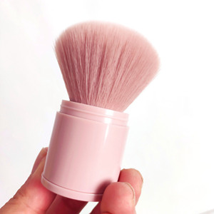 Sintético cepillo amortiguador retráctil <span class=keywords><strong>maquillaje</strong></span> cepillo <span class=keywords><strong>de</strong></span> cara <span class=keywords><strong>kabuki</strong></span> <span class=keywords><strong>de</strong></span> <span class=keywords><strong>brocha</strong></span> <span class=keywords><strong>kabuki</strong></span> <span class=keywords><strong>de</strong></span> <span class=keywords><strong>maquillaje</strong></span> - Product Image 3
