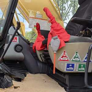 Excavadora de cadenas Komastu PC220-8 PC220LC-8 del año 2020 en excelentes condiciones, excavadora Komatsu usada de 22 toneladas en venta en Shanghái - Product Image 5