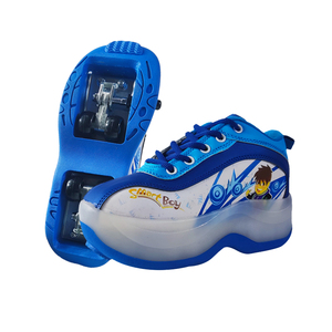 Niños construido en una fugitiva patinar en línea intermitente Roller Skate azul Quad para niños Ruedas Neumáticos zapatos precio rollerskate - Product Image 2