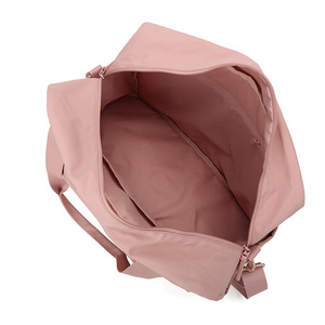Bolsa de Viaje Portátil <span class=keywords><strong>para</strong></span> Exteriores - Cierre de Cordón de Nylon, Transpirable e Impermeable, Capacidad de 20-35L <span class=keywords><strong>para</strong></span> Viajes de Negocios y Maternidad - Product Image 4