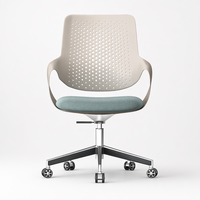 Chaise de bureau ergonomique moderne en maille, base cinq étoiles, réglable en hauteur, avec support lombaire et appui-tête, vente en gros d'usine, personnalisable, OEM