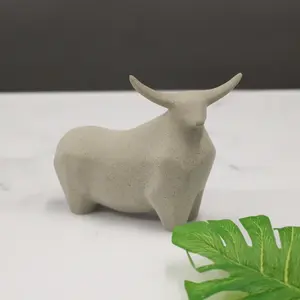 Porcelain Home decoration Cow ornaments Modern Brief Style For Office Hotel Display Business Gift