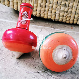 Toupie en bois colorée, peinte à la main, jeu de bureau, jeu pour enfants, jeu pour tout-petits - Product Image 5