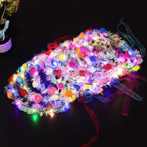 <span class=keywords><strong>Serre</strong></span>-tête et couronne florale LED modernes et lumineuses en gros pour mariages, fêtes et cadeaux – Matériau PVC, lumières fixes/clignotantes - Product Image 2