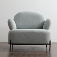 Fauteuil d'appoint moderne en velours, design courbé, avec structure en métal noir, rose blush, pour salon, siège individuel, vente en gros