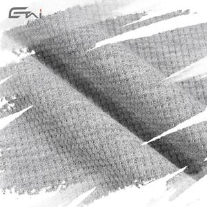 เสื้อยืดถักวาฟเฟิลคอของผู้ชายโลโก้ที่กำหนดเองเสื้อยืดผ้าฝ้ายระบายอากาศโอเวอร์ไซส์โชว์ไหล่แขนสั้นลายสีพื้น - Product Image 6