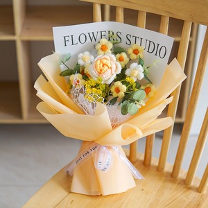 Ramos de rosas tejidos a mano, ramos mixtos de hilo tejido, productos terminados, regalos de cumpleaños para novias y profesoras - Product Image 2