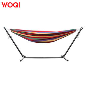 Hamaca Woqi para Exteriores con Estructura, Tamaño Doble, Diseño a Rayas, Tela de Algodón Roja, Uso Interior y Exterior - Product Image 1