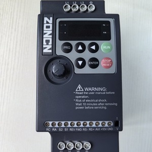 Convertidor de Frecuencia ZONCN NZ200-2R2G-4 380V Trifásico con Control Vectorial IP20 - Product Image 2