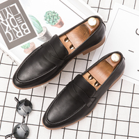 Bestseller 2026 Sommer Hochwertige Modische Slip-on Bestickte Großhandels-Leder-Oxfords Business-Anzug-Loafer-Schuhe
