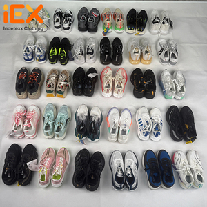 Chaussures Scolaires pour Enfants en Gros – Conteneur 20 pieds pour l'Exportation vers l'Amérique Centrale, l'Amérique du Sud, l'Asie du Sud-Est et l'Afrique - Product Image 1