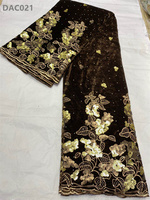 Tissu en dentelle de velours brodé africain, couleur tan nigériane, dentelle brodée pour la confection de robes avec des paillettes, 100% polyester, maille élastique