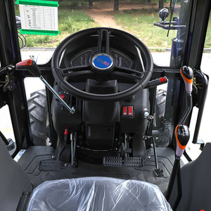 Tractor de 4 Ruedas con Motor Yangdong de 70hp, 80hp, 90hp, 100hp y Bomba para Uso Agrícola, Alta Seguridad - Product Image 4