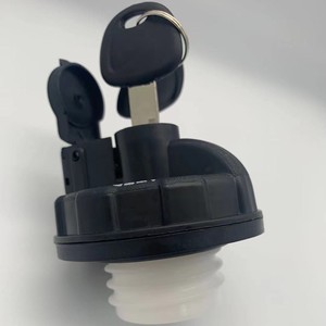 ฝาปิดถังน้ำมันแบบมีกุญแจ รุ่น 31010-4EA10 ทำจากพลาสติก สำหรับฝาถังน้ำมันรถยนต์รุ่นใหม่ - Product Image 1