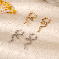 Delicados Pendientes de Aro con Forma de Serpiente, Joyería de Animal Espiritual para Ella, Pendientes de Aro de Serpiente de Acero Inoxidable Chapados en Oro de 18K