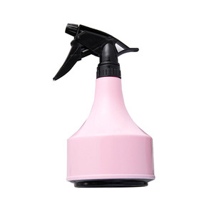 Pulverizador Manual de Mano Nordic Wind de 500 ml, Color Caramelo, Plástico, Control de Flujo Variable, Manguera de 1.5 m, para Jardinería y Lavado de Autos - Product Image 1