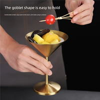 Gobelet à vin et à dessert de luxe en acier inoxydable 304 en forme de V pour restaurant, hôtel et usage domestique