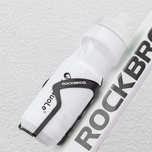 Botella de Agua Deportiva para Bicicleta de 650 ml, Material PP de Compresión Suave, Diseño Antiderrames para Ciclismo y Ejercicio al Aire Libre - Product Image 4