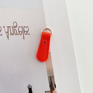 Accessoire de vêtement polyvalent en cuir de couleur unie avec tirette de fermeture éclair, style minimaliste, vente en gros OEM personnalisée, directement de l'usine - Product Image 2