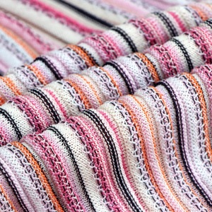 Robe d'été décontractée en tricot rayé pour femme, col rond sans manches côtelée mi-longue, vêtements pour femmes en gros - Product Image 5