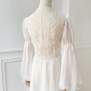 Venta al por mayor personalizado <span class=keywords><strong>2022</strong></span> nuevo diseño de camisón de <span class=keywords><strong>boda</strong></span> Sexy cuello en V de encaje de alta calidad tul <span class=keywords><strong>vestido</strong></span> de <span class=keywords><strong>noche</strong></span> de hadas - Product Image 4