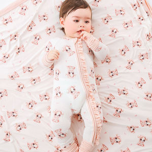 رومبر بناتي للأطفال حديثي الولادة من ألياف الخيزران، ملابس نوم خفيفة بأكمام منفوخة لفصل الخريف، مزين بزهور وردية وسحاب وكشكشة - Product Image 2