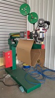 Usine pas cher prix main alimentation robuste agrafeuse manuel carton boîte Stitcher Machine