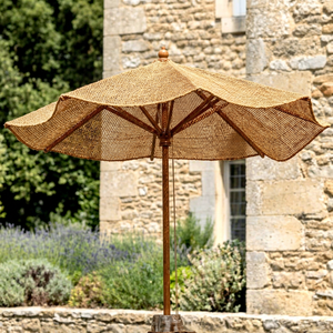 Parasol écologique en fibre de coco naturelle, fait main, pour la décoration de jardins, de complexes hôteliers, d'hôtels et de parcs - Product Image 1