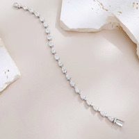 Bracelet délicat et élégant en or blanc 18 carats avec diamants de laboratoire, serti en griffes, pour femme, bijoux de mode, vente en gros, design raffiné