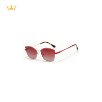 Nouvelles Lunettes de Soleil Polarisées Unisexe à Monture Métallique Pleine, Forme Irrégulière, Protection UV400, Idéales pour les Voyages