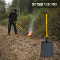 Lampe de lutte contre l'incendie légère de 2,1 kg avec manche en fibre de verre, poignée en caoutchouc, battage en caoutchouc FR de 30x30 cm, épaisseur 4 mm pour la lutte contre l'incendie