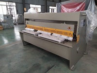 Cisaille à poutre oscillante électrique professionnelle CNC Q11A 4mm 2000mm à économie d'énergie, équipement industriel de découpe de tôles