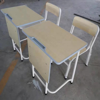 Échantillon gratuit de banc d'école en métal et ensemble de chaises de bureau pour les étudiants d'université pour la salle de classe et l'hôtel