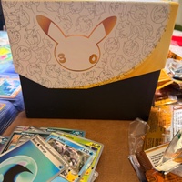 M6a Enhancd Boxd St Japans Edition 30th Annivrsary Clbration Pikachu, Mowth, Kawaii Tototo Pokémon TCG Trading Card
