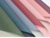 Vente flash - Papier d'emballage coloré double face brillant imperméable en plastique de 58*58 cm pour fleurs ou cadeaux