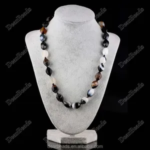 Great Varieties Wholesale Faceted Rice Stone Necklaces Jewelry Gemstone With Alloy Findings