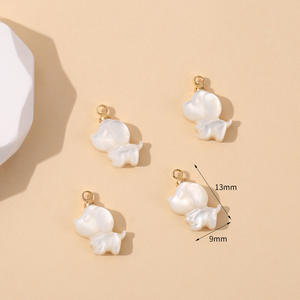 Manna Charm perlé fait à la main en coquille blanche naturelle papillon petits chiots abeilles pour bracelets colliers plaqué or - Product Image 4