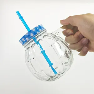 無料サンプル20オンスカスタムパンプキン飲用ガラスカップハンドル付きガラスメイソンジャー蓋とストロー付きガラスメイソンジャー