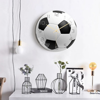 Horloge murale de style européen moderne, horloge murale créative en acrylique à quartz, à face unique, décoration de salon, horloge murale silencieuse