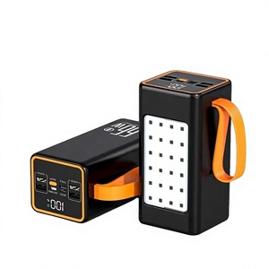 Nuevo Banco de Energía Portátil de Alta Capacidad 70000mah con Luz LED para Exteriores, Batería de Litio con Carga Rápida PD 66W, 4USB+PD, Precio de Fábrica - Product Image 2