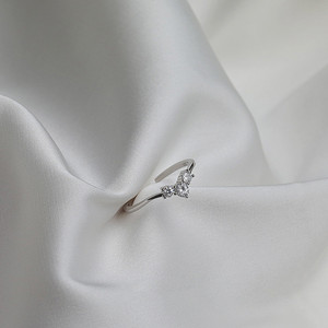 Heart-Shaped <b>Ring</b> For Women Silver Tone Prong Setting Open <b>Toe</b> Design Gift Jewelry - Product Image 3