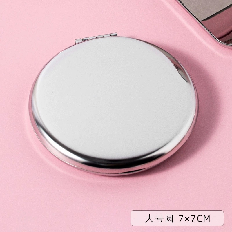 7*7cm