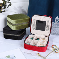 Boîte de rangement pour bijoux de luxe, en velours doux et coloré, pour bagues, boucles d'oreilles, colliers, pendentifs, avec miroir, personnalisable, sac de voyage