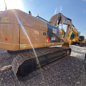 Excavatrice Caterpillar d'occasion CAT 323D2L à faible nombre d'heures de travail, très demandée pour les projets d'ingénierie à l'étranger - Product Image 5
