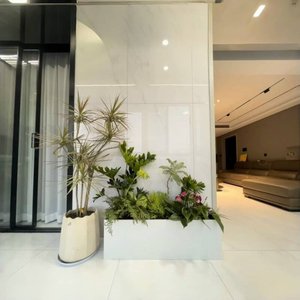 Fioriere da Esterno Personalizzate in Acciaio Inossidabile di Lusso, Fioriere per Balconi, Fioriere Commerciali Pronte all'Uso per Strade - Product Image 3