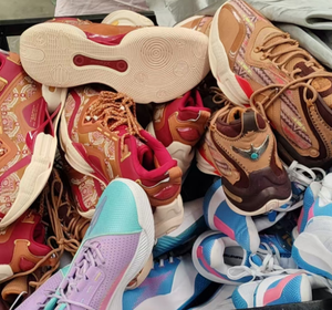 Zapatos de Baloncesto Recién Llegados, Marcas Chinas Variadas, Zapatos Deportivos Originales Nuevos al por Mayor con Caja - Product Image 3