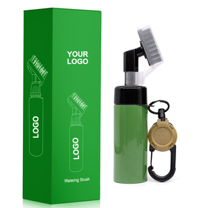Brosse de nettoyage pour clubs de golf avec logo personnalisé, accessoires de golf portables, grande brosse <span class=keywords><strong>à</strong></span> poils en nylon, bouteille <span class=keywords><strong>à</strong></span> presser - Product Image 3